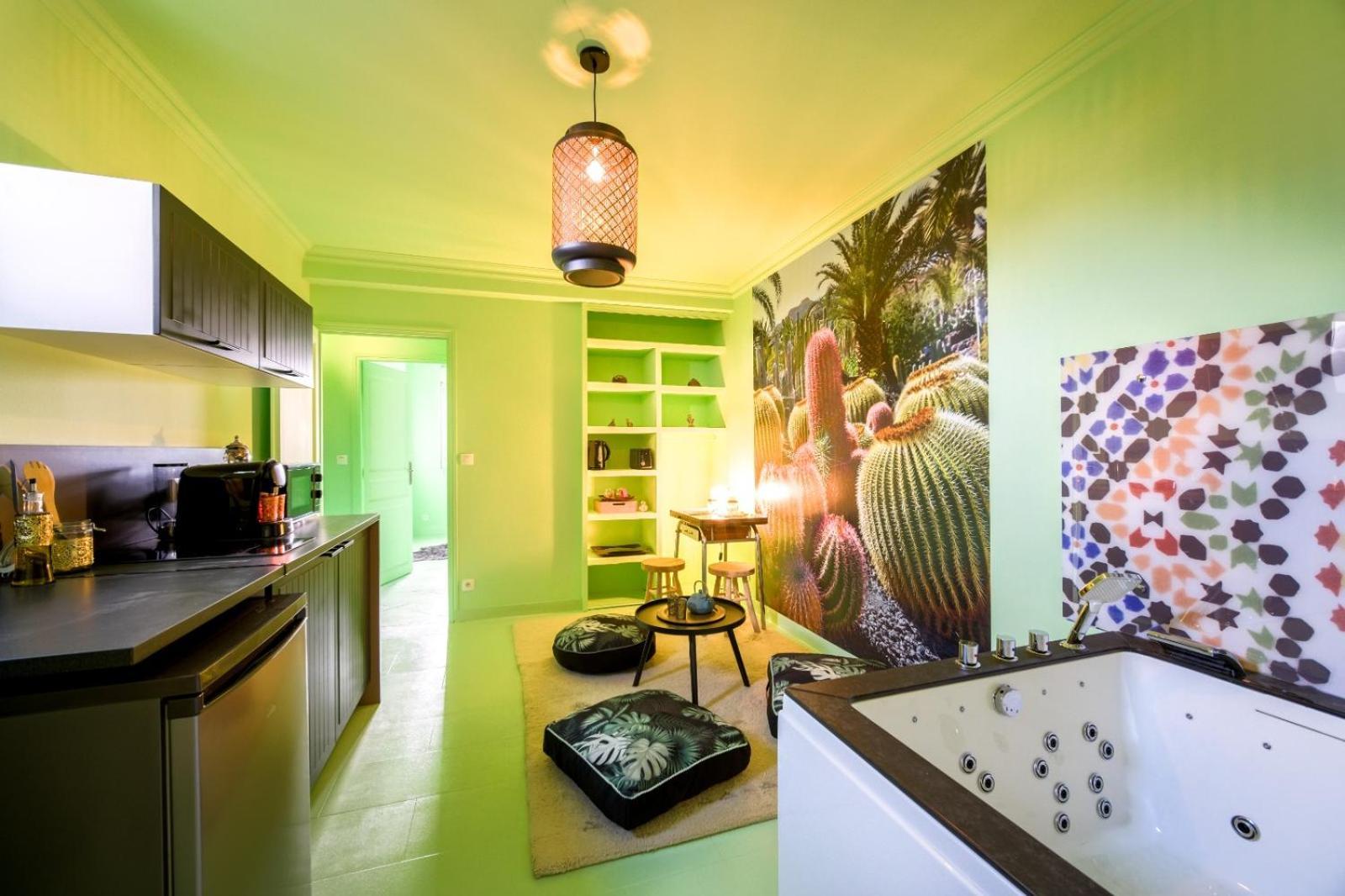 Luxury Magic Cactus Garden, Paris 0Rly Avec Jacuzzi Apartment วิญู-ซูร์-เซน ภายนอก รูปภาพ